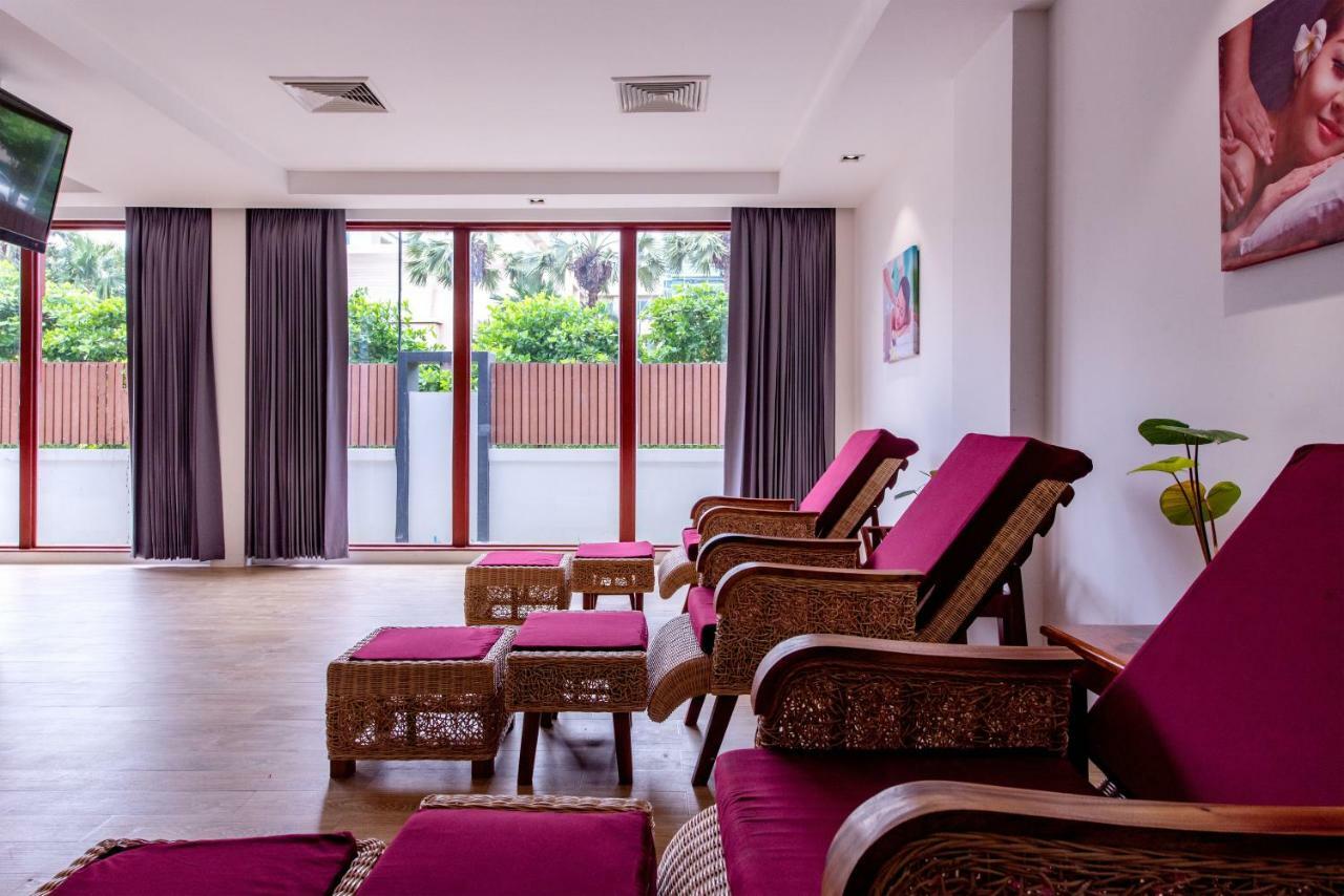 Pacific Hotel & Spa Siem Reap Exteriör bild